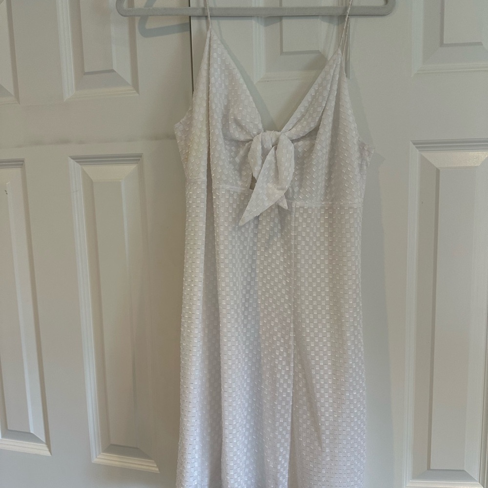 Alice + Olivia tie-front white mini dress size 8